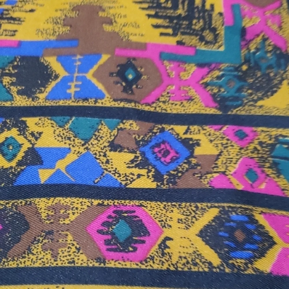 Totes Black Graphic Made In Italy Vintage  Polyester Scarf 31 X 31